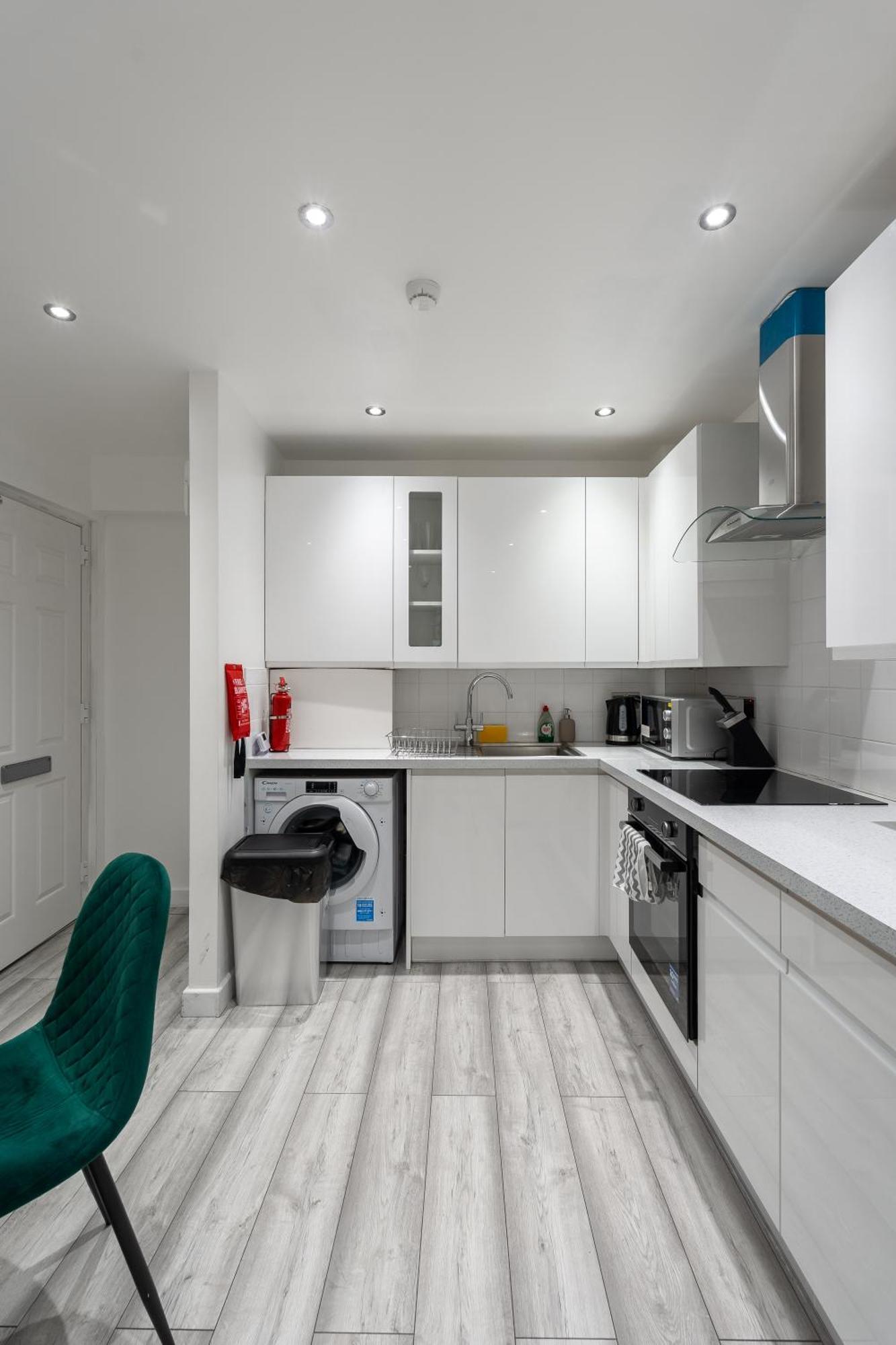 Beautiful Flat Near Central London - Entire Flat - Equipped Kitchen - Private Bathroom Екстер'єр фото