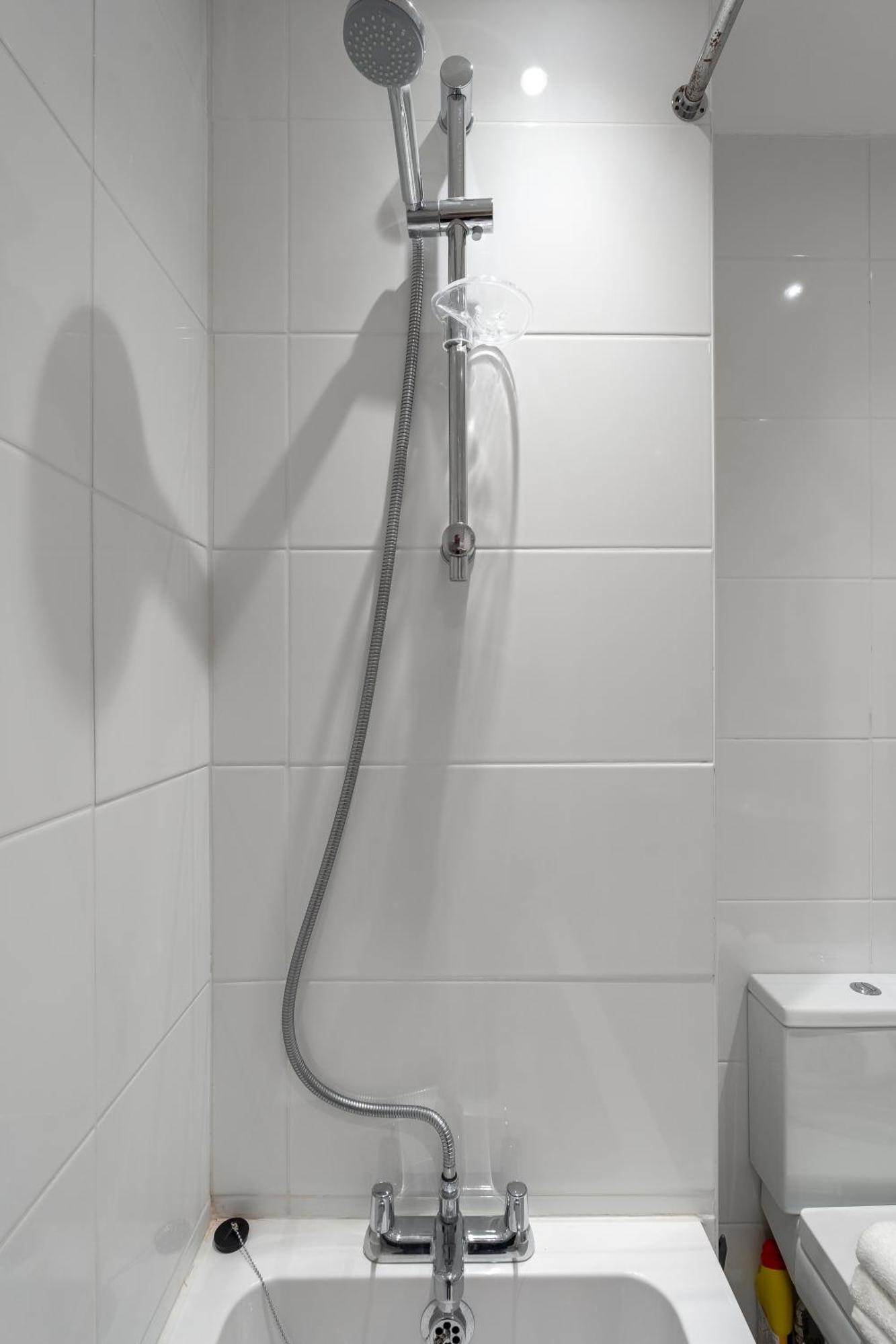 Beautiful Flat Near Central London - Entire Flat - Equipped Kitchen - Private Bathroom Екстер'єр фото