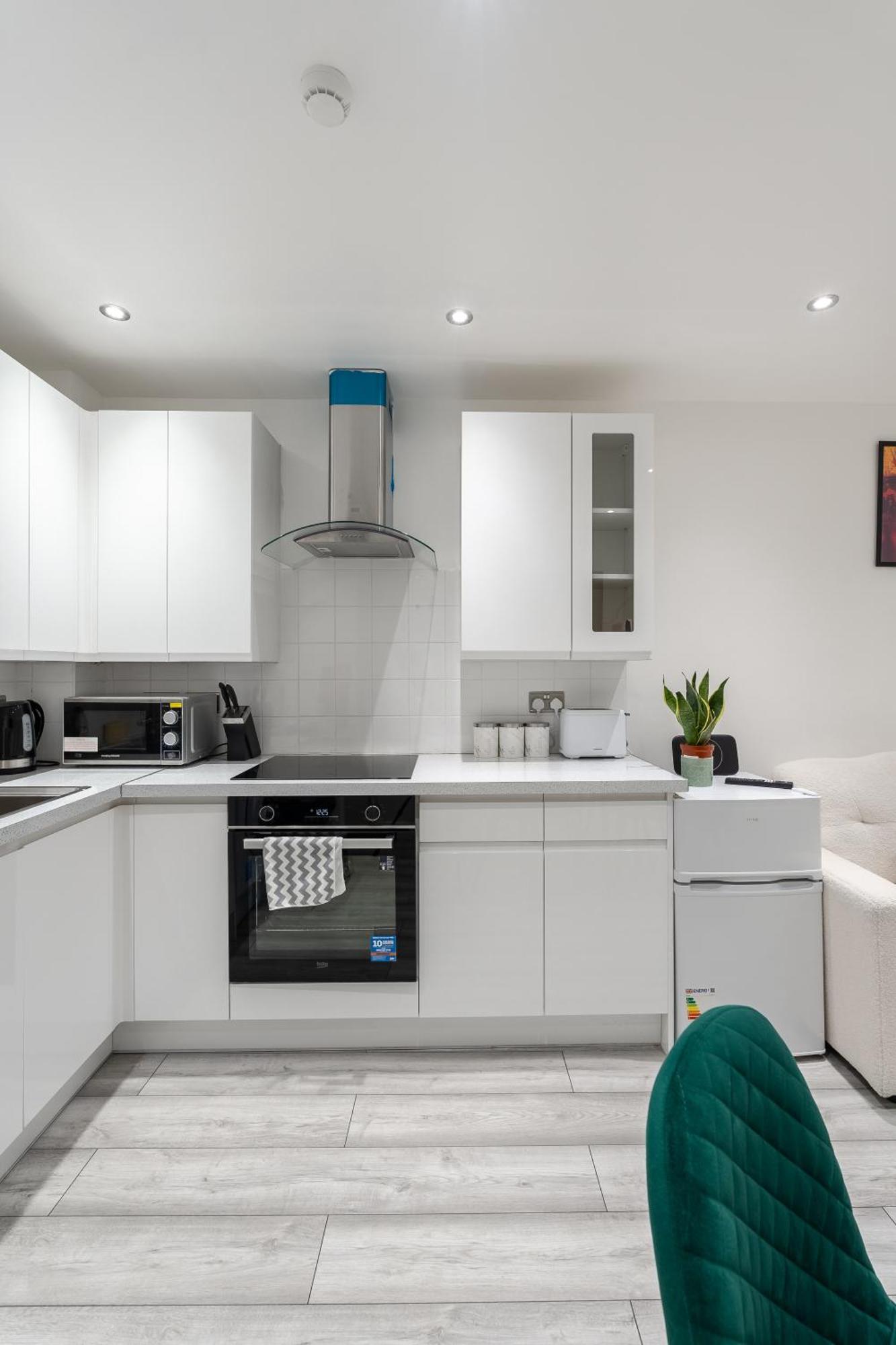 Beautiful Flat Near Central London - Entire Flat - Equipped Kitchen - Private Bathroom Екстер'єр фото
