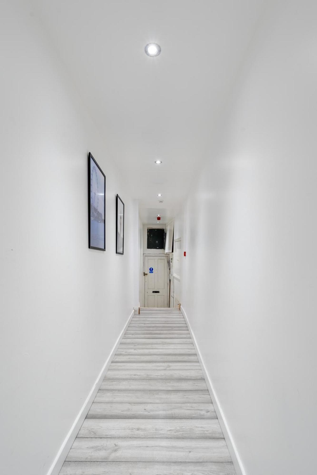 Beautiful Flat Near Central London - Entire Flat - Equipped Kitchen - Private Bathroom Екстер'єр фото
