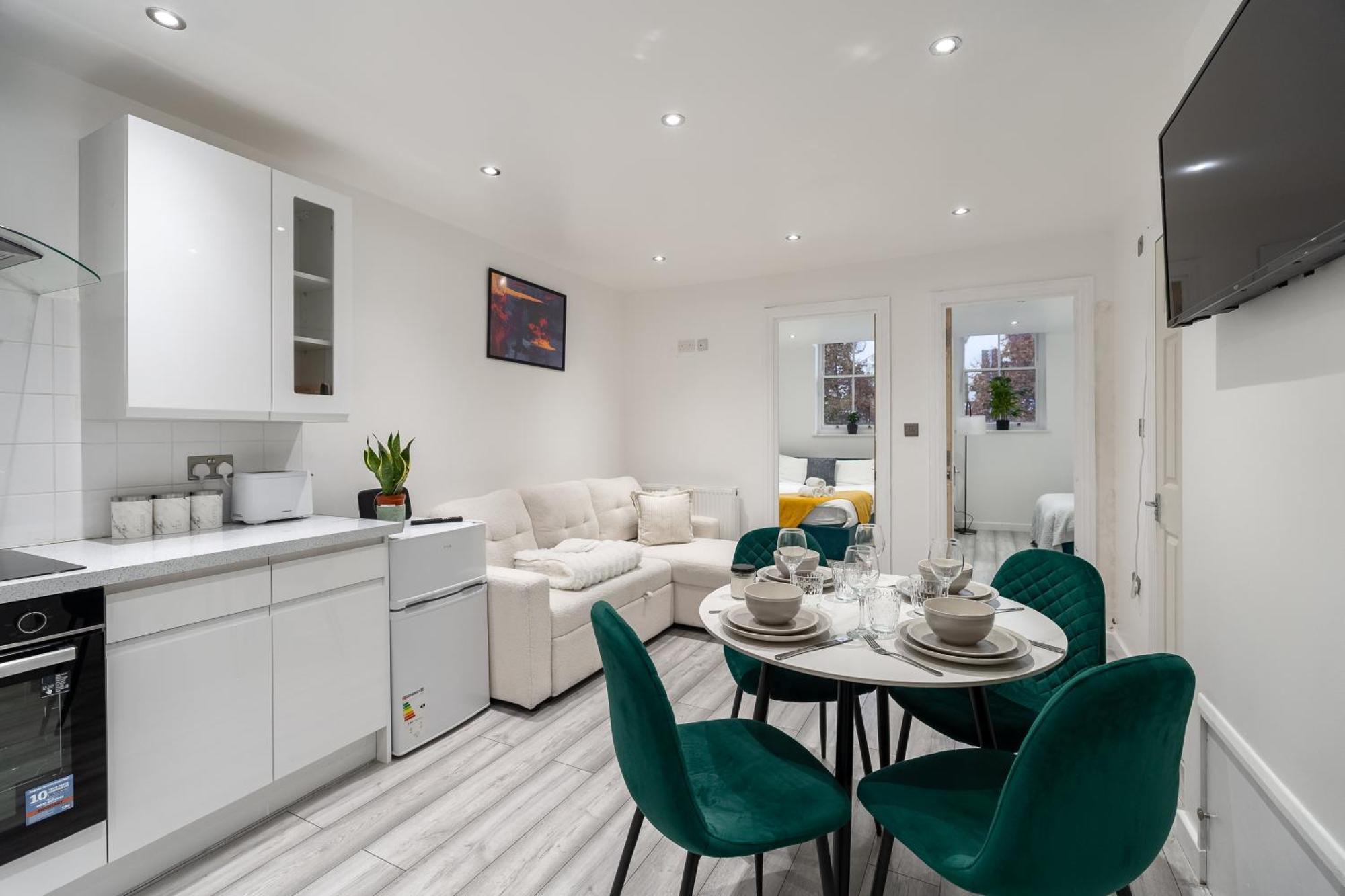 Beautiful Flat Near Central London - Entire Flat - Equipped Kitchen - Private Bathroom Екстер'єр фото